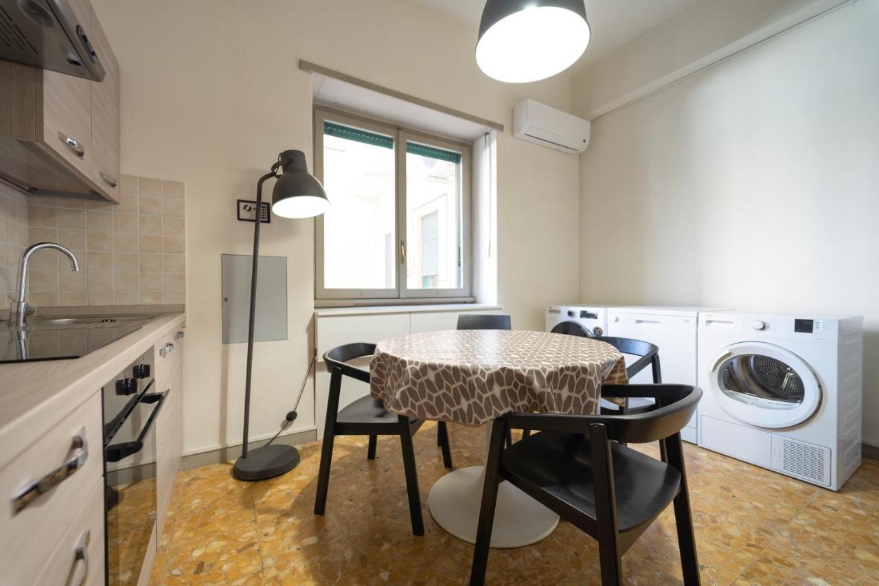 קליארי Budget Rooms Sonnino 37 מראה חיצוני תמונה