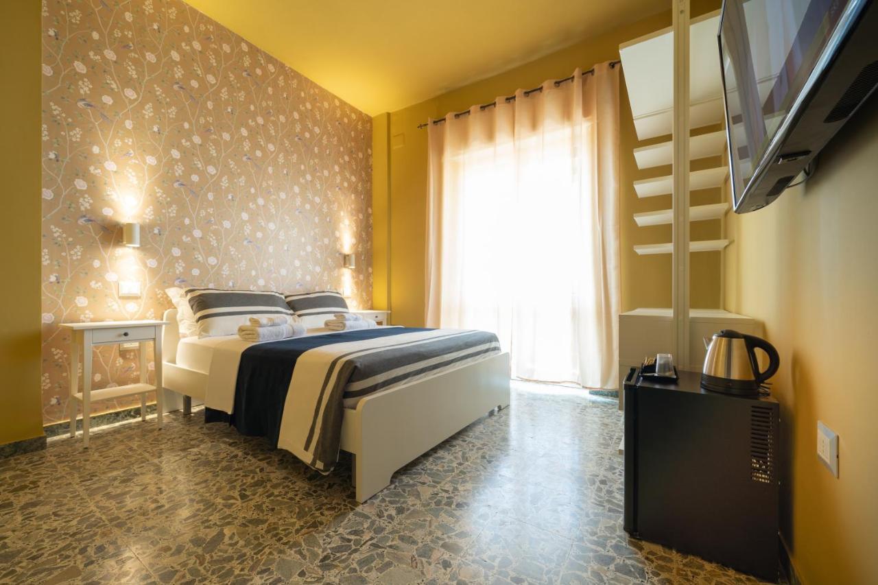 קליארי Budget Rooms Sonnino 37 מראה חיצוני תמונה